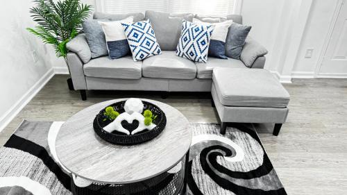 Paw Creek House | Cozy Escape