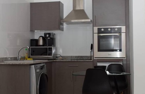 Accra Apartment | Cozy Executive Studio - Ultra-modern environment with immaculate lush and bliss