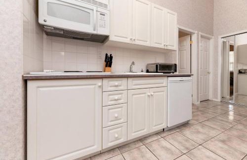 East Kootenay House | Cozy Fairmont Hot Springs 1br Condo