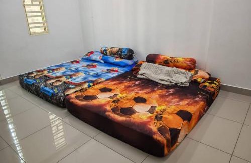 Central Seberang Perai Apartment | Cozy FamiLee Homestay