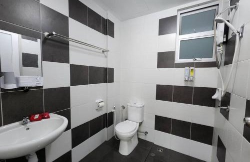 Central Seberang Perai Apartment | Cozy FamiLee Homestay