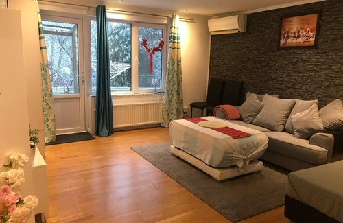Kalvesta House | Cozy Family Accommodation