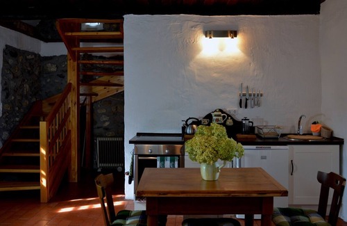Kapolcs Cottage | Cozy Family Friendly Country Cottage Panoramic View Northern Balaton 92m2