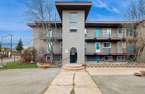 Fairview Apartment | Cozy family-friendly apartment with work desk, streaming, & nearby activities