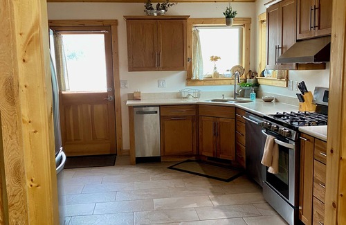 Westcliffe Cabin | Cozy Family-Friendly Log Cabin Retreat in the Mountains