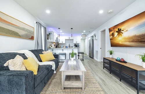 Bearss Plaza House | Cozy Family Haven with Arcade