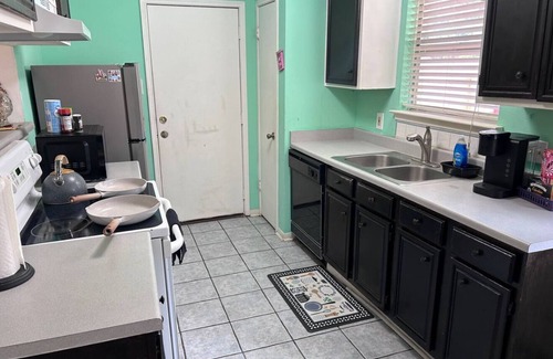 Pasadena House | Cozy family home in Pasadena Tx