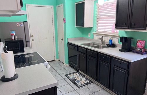 Pasadena House | Cozy family home in Pasadena Tx