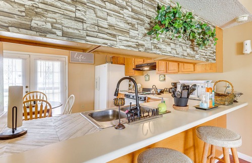 Brighton House | Cozy Family Retreat ~ 10 Mi to Downtown Birmingham