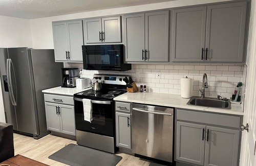 Western House | Cozy family sized 2 bedroom 1 bath newly remodeled basement