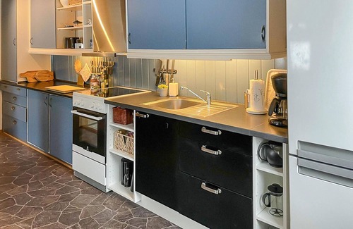 Kroderen House | Cozy family vacation in Norway.