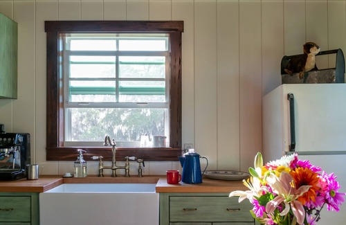 Myakka City Other | Cozy farm home 2 miles from Terra Nova and 14 miles from Lakewood Ranch.