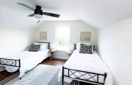 Fisherville Other | Cozy farmhouse on Kentucky horse farm