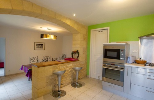 Carlux Cottage | Cozy Farmhouse Retreat: WiFi, Outdoor Fun, Near Sarlat & Lascaux