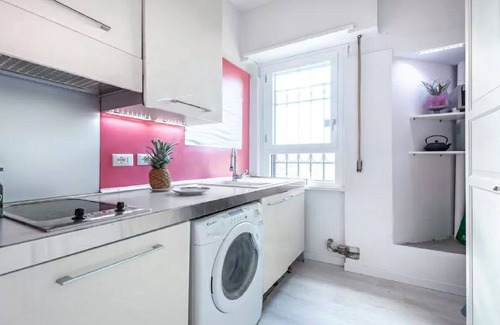 Zona LIII Tomba di Nerone Apartment | Cozy Flat Smart TV Wifi Aircon and Design aathroom with Jacuzzi!