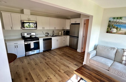 Carlton Hills Apartment | Cozy flat with dedicated office and gorgeous mountain views.