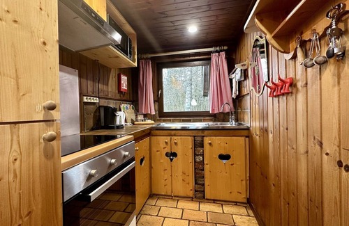 Sourbrodt Ski Chalet | Cozy Forest Chalet Escape