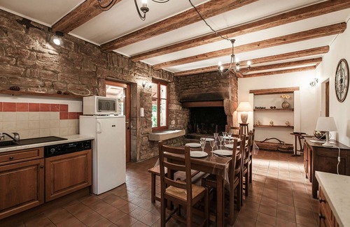 Bois-de-Champ House | Cozy Forest House: Spacious Kitchen, Scenic Veranda, Near Lakes and Hiking Trails