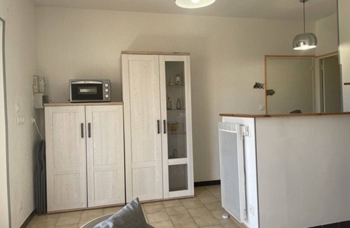 Fleury Apartment | Cozy 1BR Apt with Balcony, A/C, Near Beach and Port - Sleeps 4