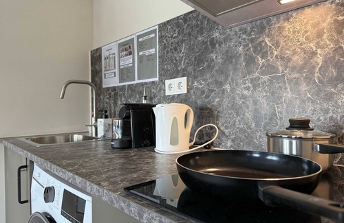 Stratum Apartment | Cozy & Fully Equipped Studio in Eindhoven 01