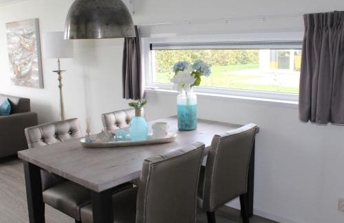 Gasthuis House | Cozy Garden Home w Fireplace