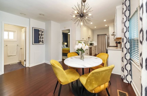 Berkley House | Cozy Gem, Hot Tub, close to downtown Berkley shops and restaurants