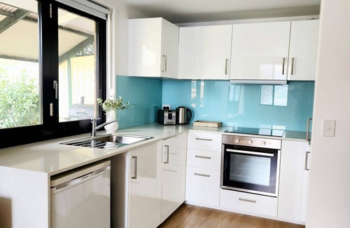 Cranebrook Apartment | Cozy Getaway at the base of the Blue Mountains