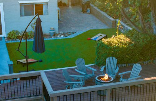 Bay Ho House | Cozy Getaway. Fire Pit and Endless Views! 5 Beds