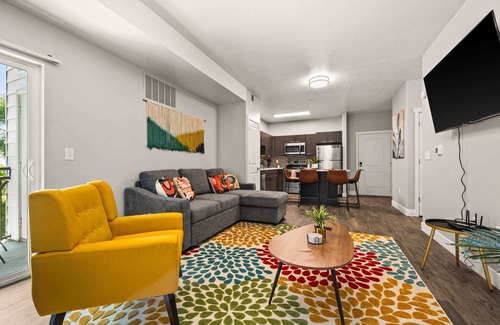 Fairpark Apartment | Cozy Getaway Near City Center