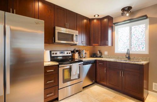 Northglenn House | Cozy Getaway Retreat - 4BR - Northglenn