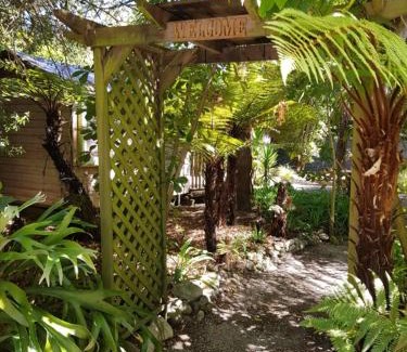 Motueka House | Cozy Glamping Cabins