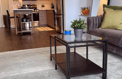 Mount Wilson Apartment | Cozy Glendale Game night 1BD Apartment