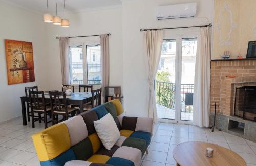 Chaidari Apartment | Cozy Greek Apartment