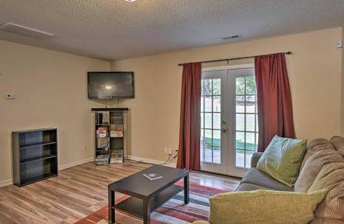 Greensboro House | Cozy Greensboro Townhome about 7 Mi to UNC Campus