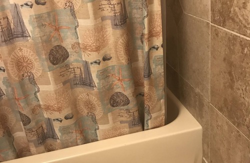 Tamarac House | Cozy Guest House Florida Tamarac