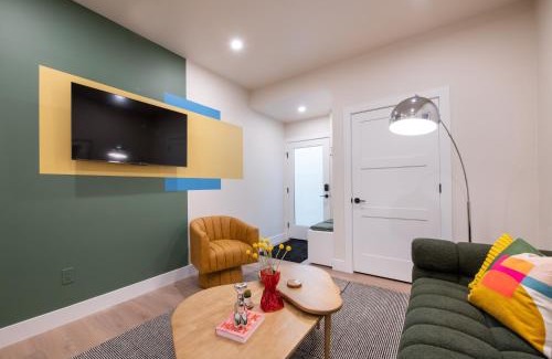 Berkeley House | Cozy Guest Suite By Tennyson W Garage