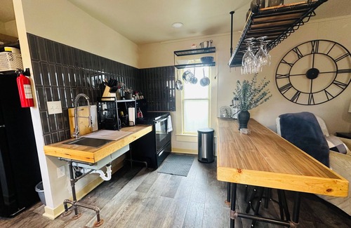 Colorado Springs Apartment | Cozy Guesthouse Between Old Colorado City & Downtown