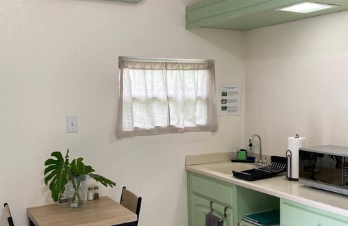 Bodden Town Apartment | Cozy Guesthouse in Middle of Grand Cayman