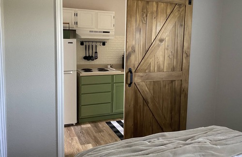 Kempner House | Cozy Guesthouse In The County