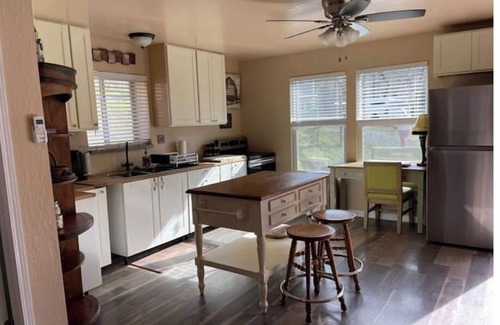 Placerville House | Cozy Guesthouse on 5 acres