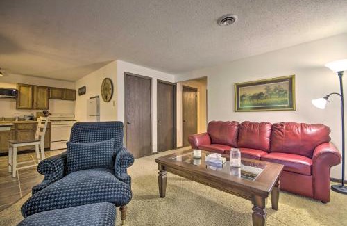 Hallsville Apartment | Cozy Hallsville Apartment with Shared Hot Tub!