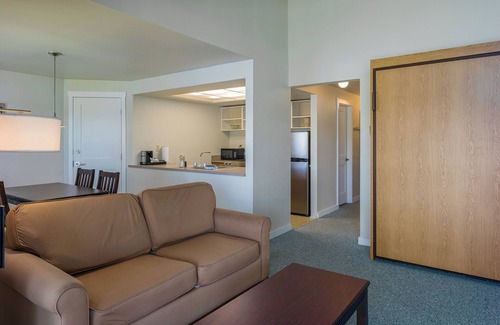 Rosario Hotel | Cozy Harborside Stay | Secluded Orcas Island Getaway- Harborside 2340