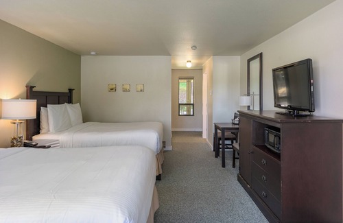 Rosario Hotel | Cozy Harborside Stay | Secluded Orcas Island Getaway- Harborside 2442