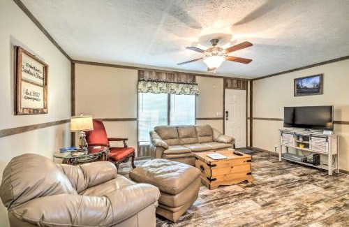 Hardin House | Cozy Hardin Retreat with Lake Kentucky View!