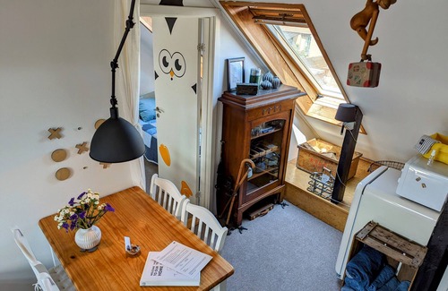Kastrup House | Cozy Haven - bright small rooms, near the airport, easy Public Tr@nsport