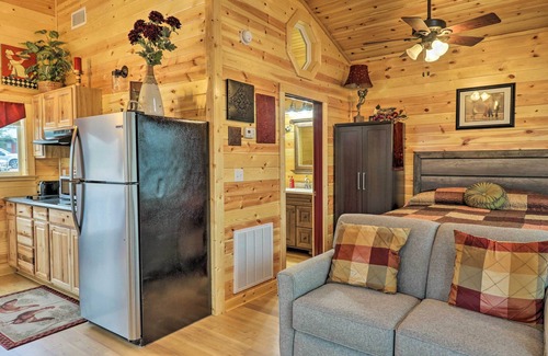 Wilburn Apartment | Cozy Heber Springs Cabin w/Deck & Dock!