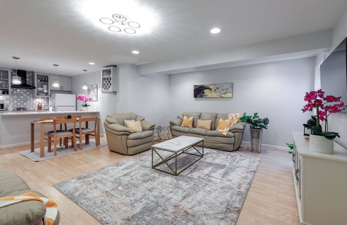 Herndon House | Cozy Herndon Home Near Wineries!