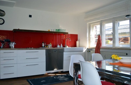 Prien am Chiemsee Apartment | Cozy, high-quality apartment with a large south-facing terrace and barbecue facilities