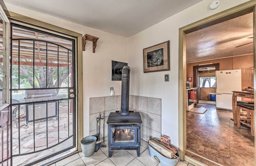 High Rolls Mountain Park Cottage | Cozy High Rolls Cottage Near Hiking Trails!
