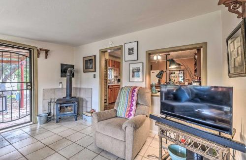 High Rolls Mountain Park House | Cozy High Rolls Cottage Near Hiking Trails!
